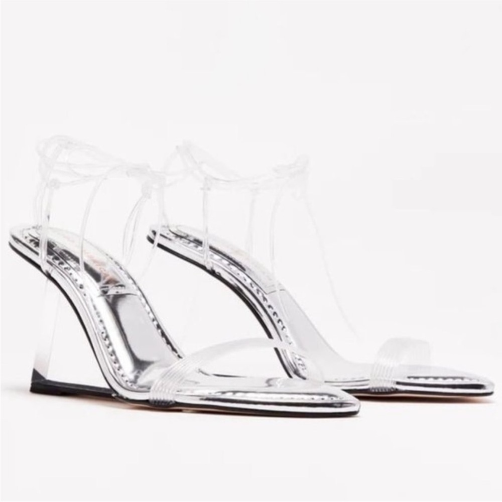 NEW Good American Cinder-f*cking Rella Clear Wedge Sandal Size 8 - Picture 2 of 14